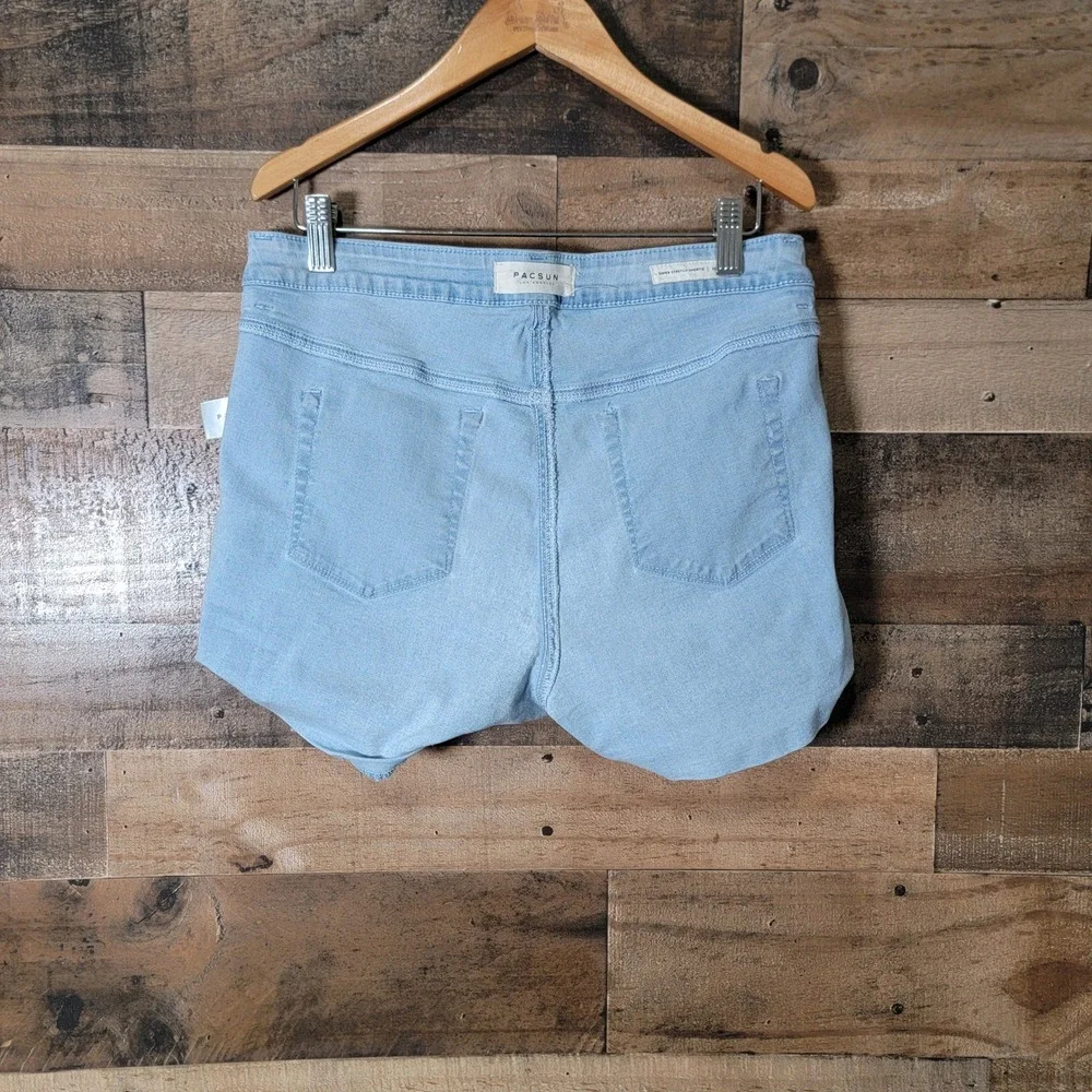 Pacsun Super Stretch Shortie Button Fly Light Wash‎ Denim Shorts Size 29